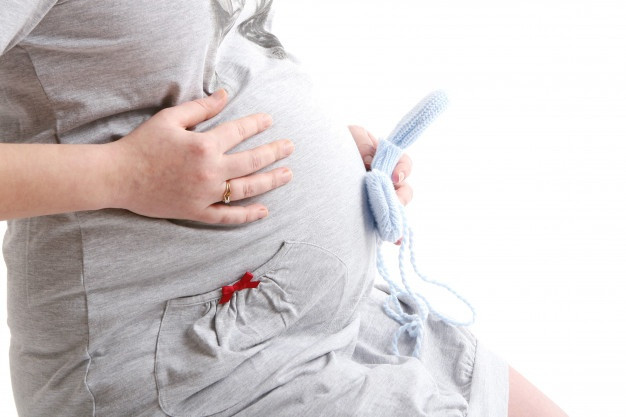 Tanda-Tanda Ketuban Pecah dan Bahayanya Bila Pecah Terlalu Dini